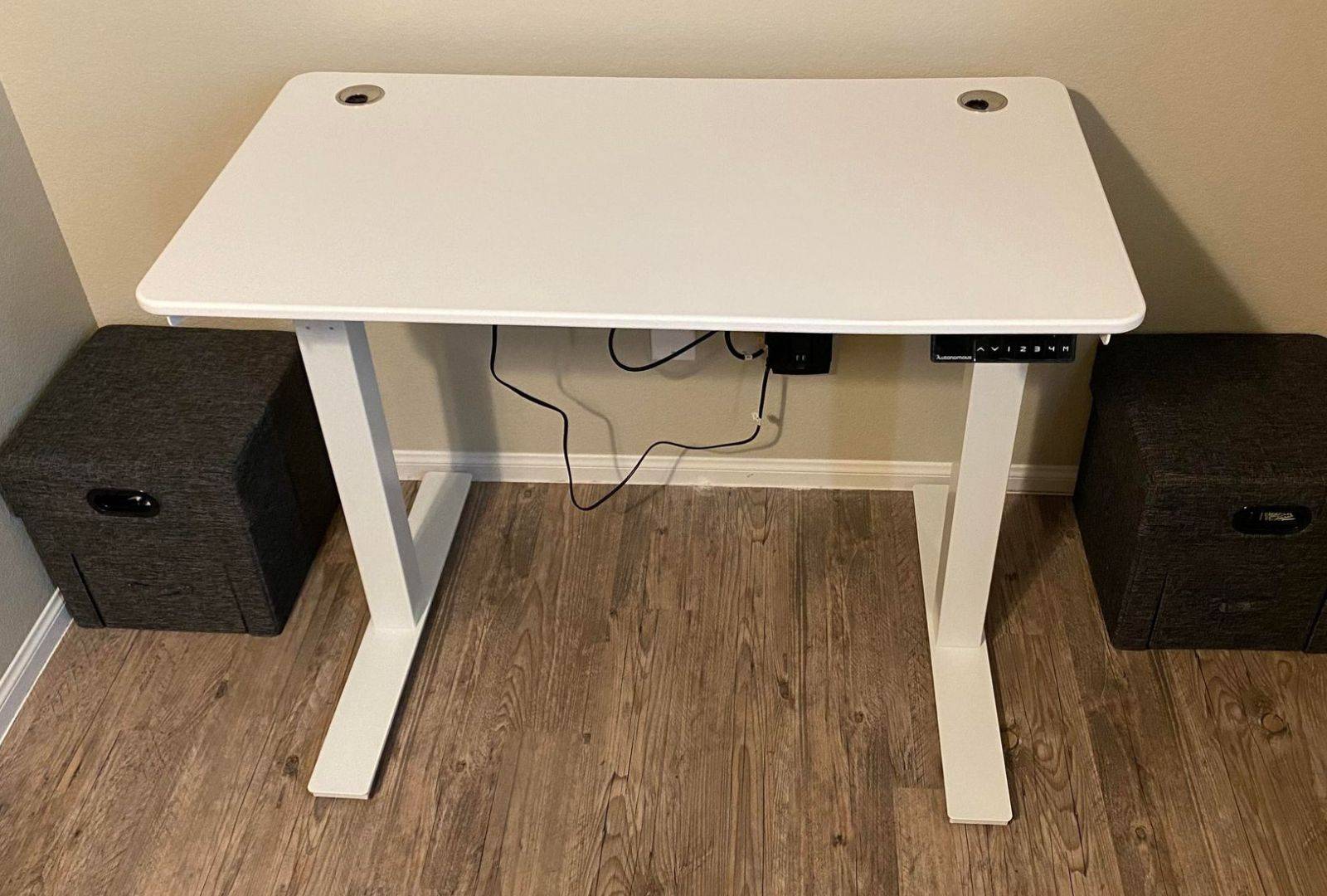 Autonomous SmartDesk Core Premium