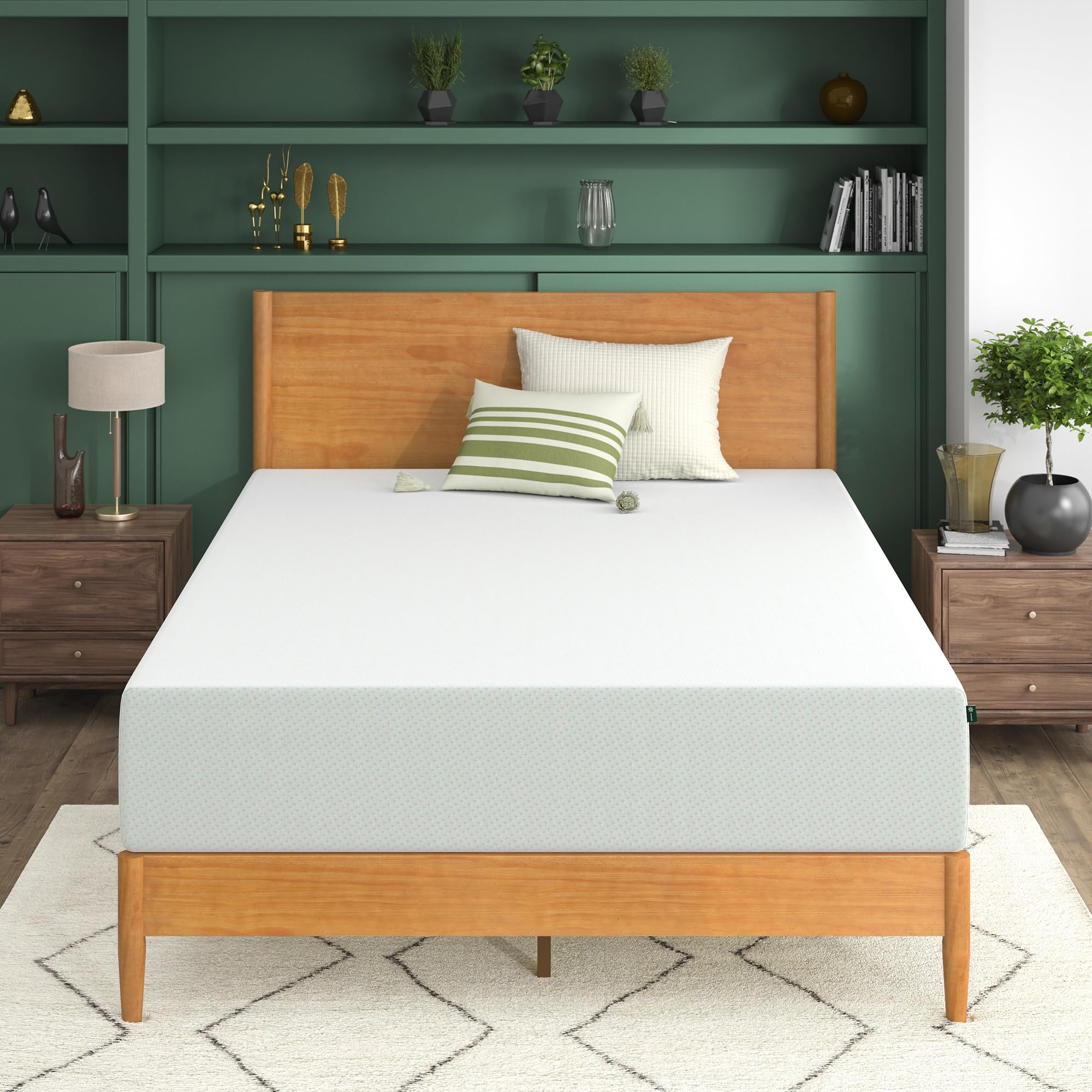 Zinus 12 Inch Hybrid Green Tea Cooling Gel Memory Foam Mattress