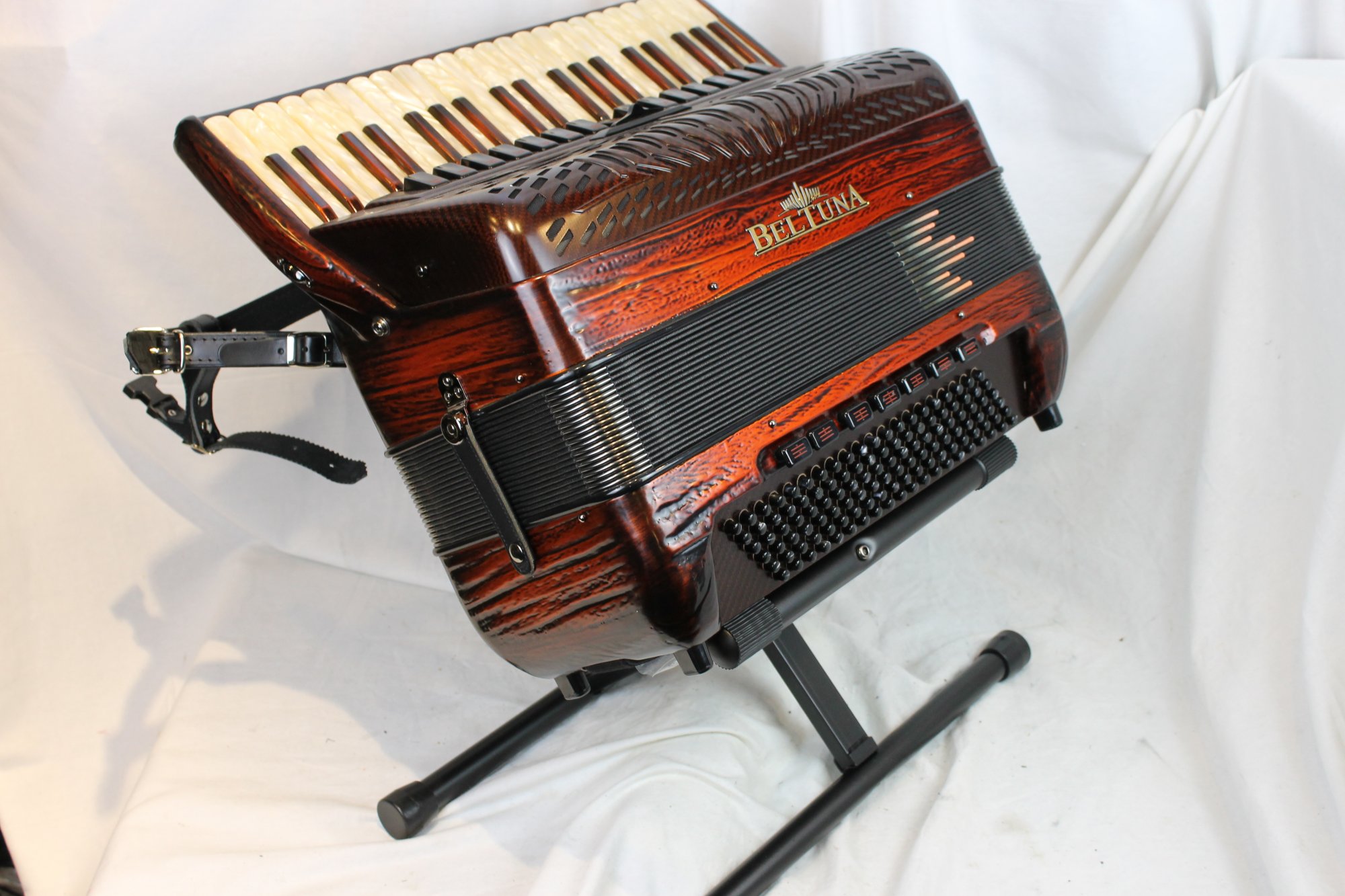 Accordion Tuning Bellows with Stand