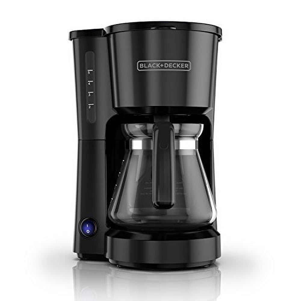 BLACK+DECKER 5-Cup Compact Drip Coffee Maker (CM0700BZ)