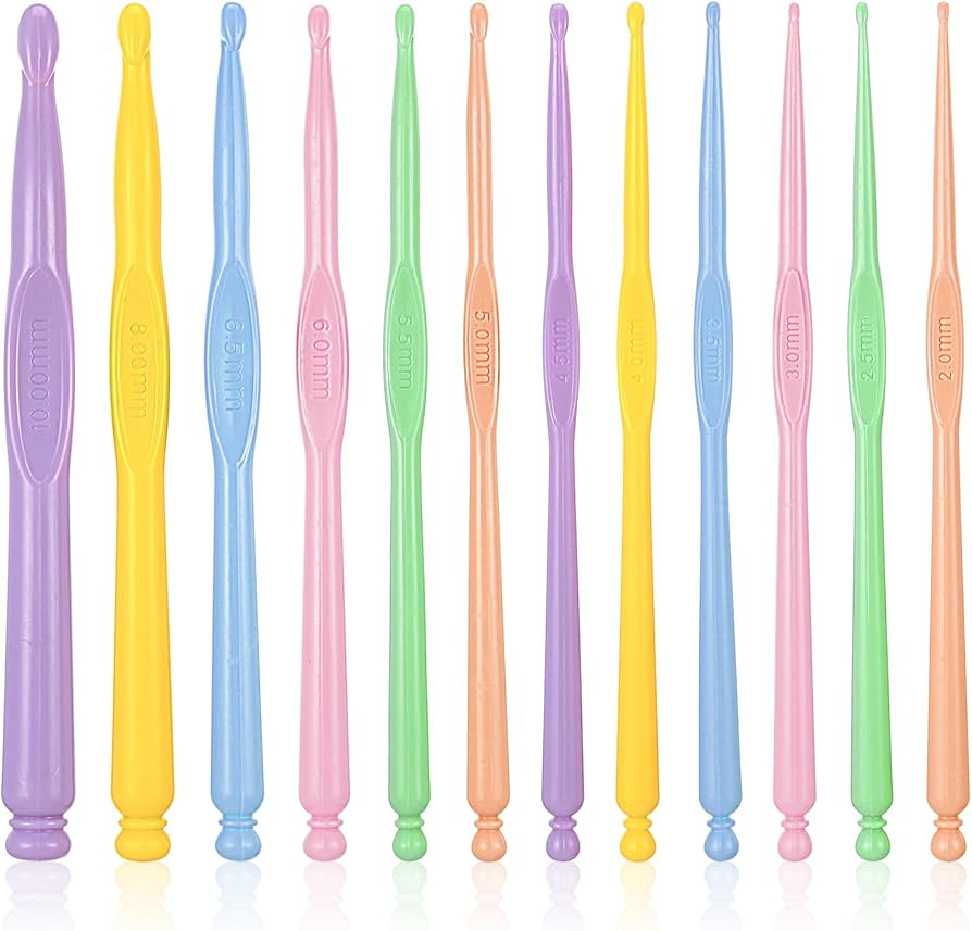 Crochet Hooks Set, 24PCS Ergonomic Soft Rubber Handle Crochet Hooks Kit