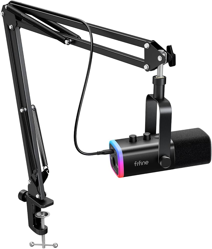 FIFINE AM8T RGB Dynamic Microphone Streaming Kit (Mic, Boom Arm, Shock Mount, Pop Filter)