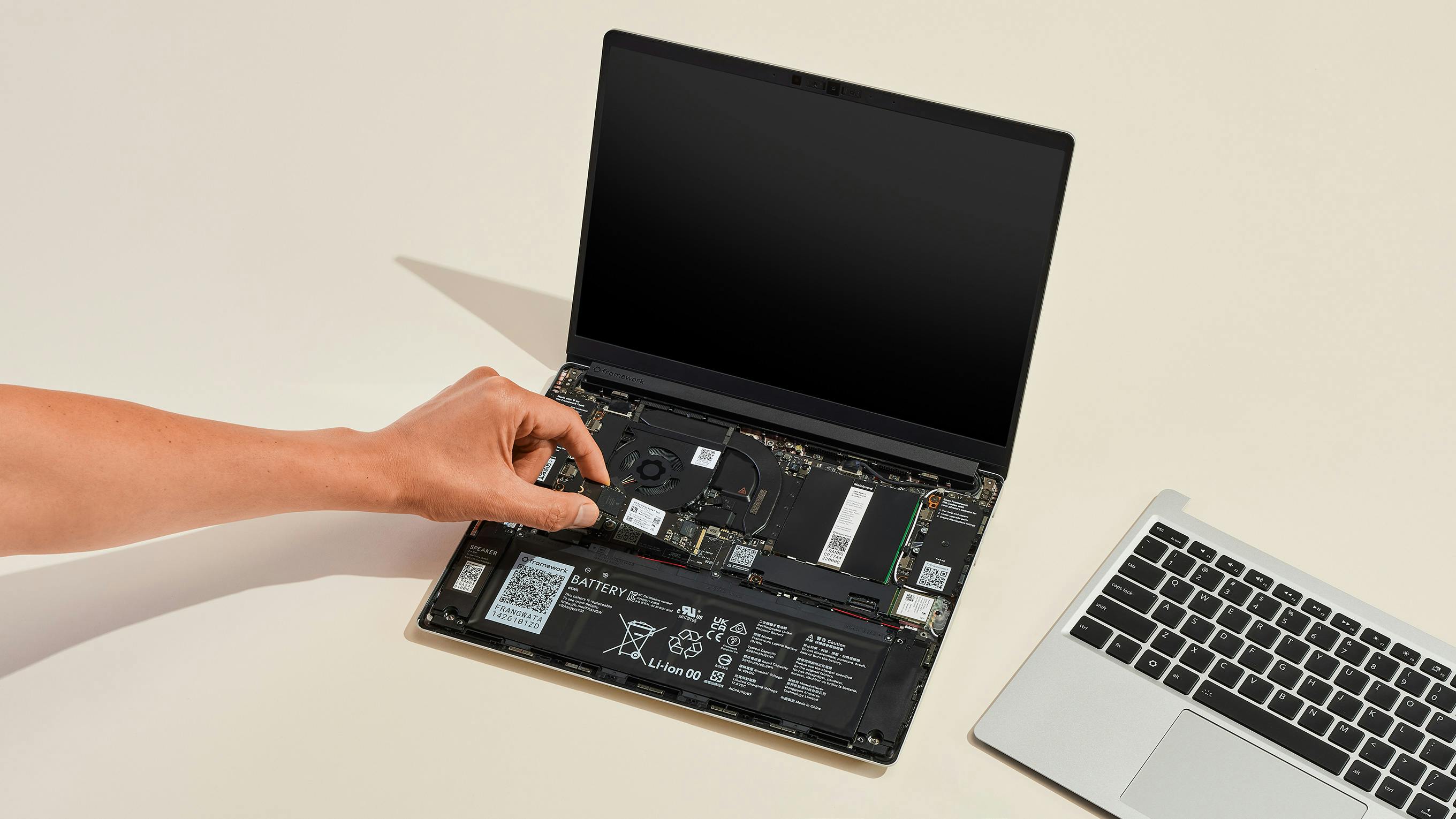 Framework Laptop 13 (2026 AMD Ryzen AI Edition)