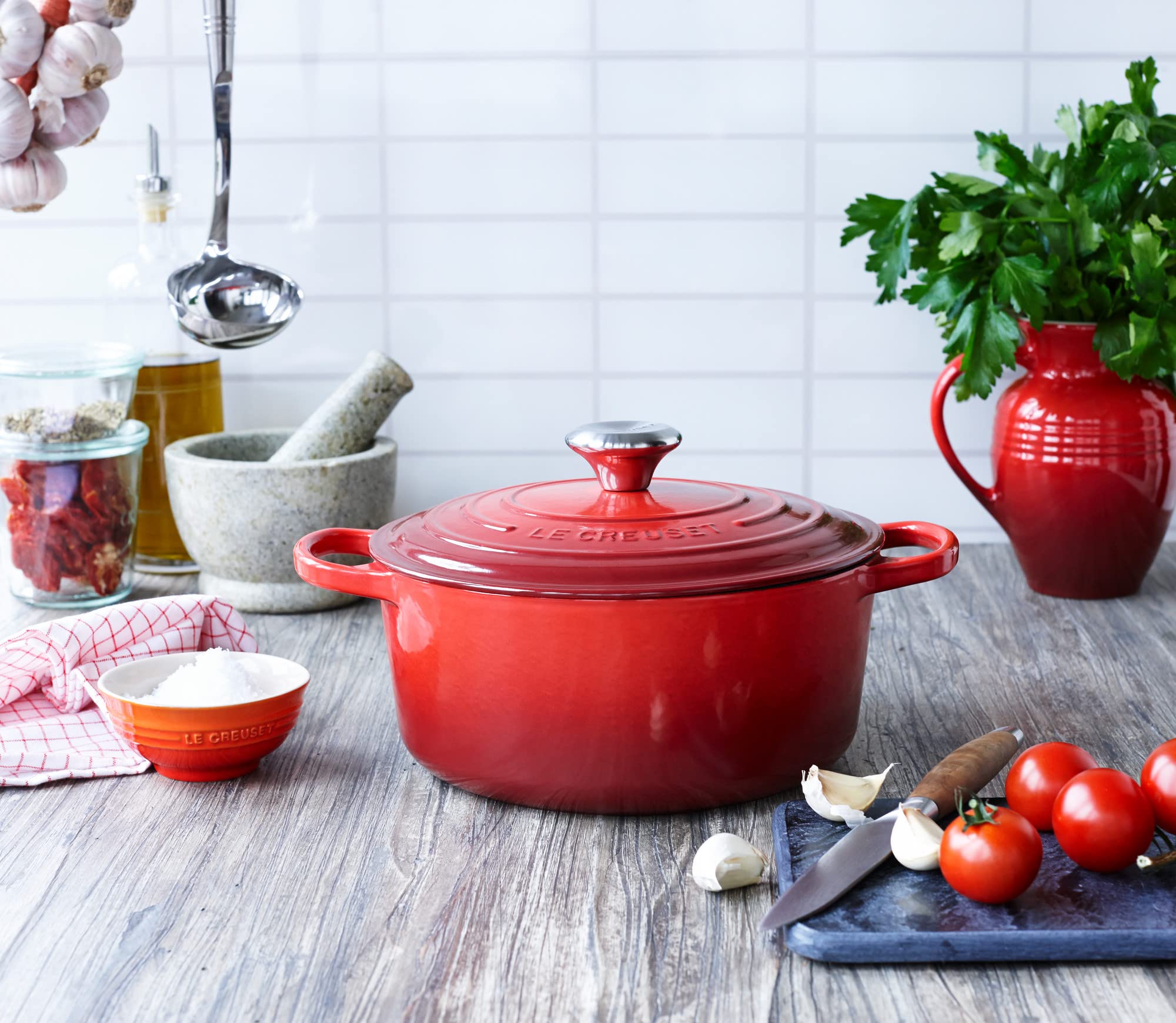 Le Creuset Round Dutch Oven