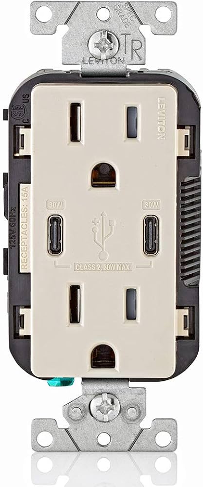 Leviton T5635-W 3-Outlet Adapter