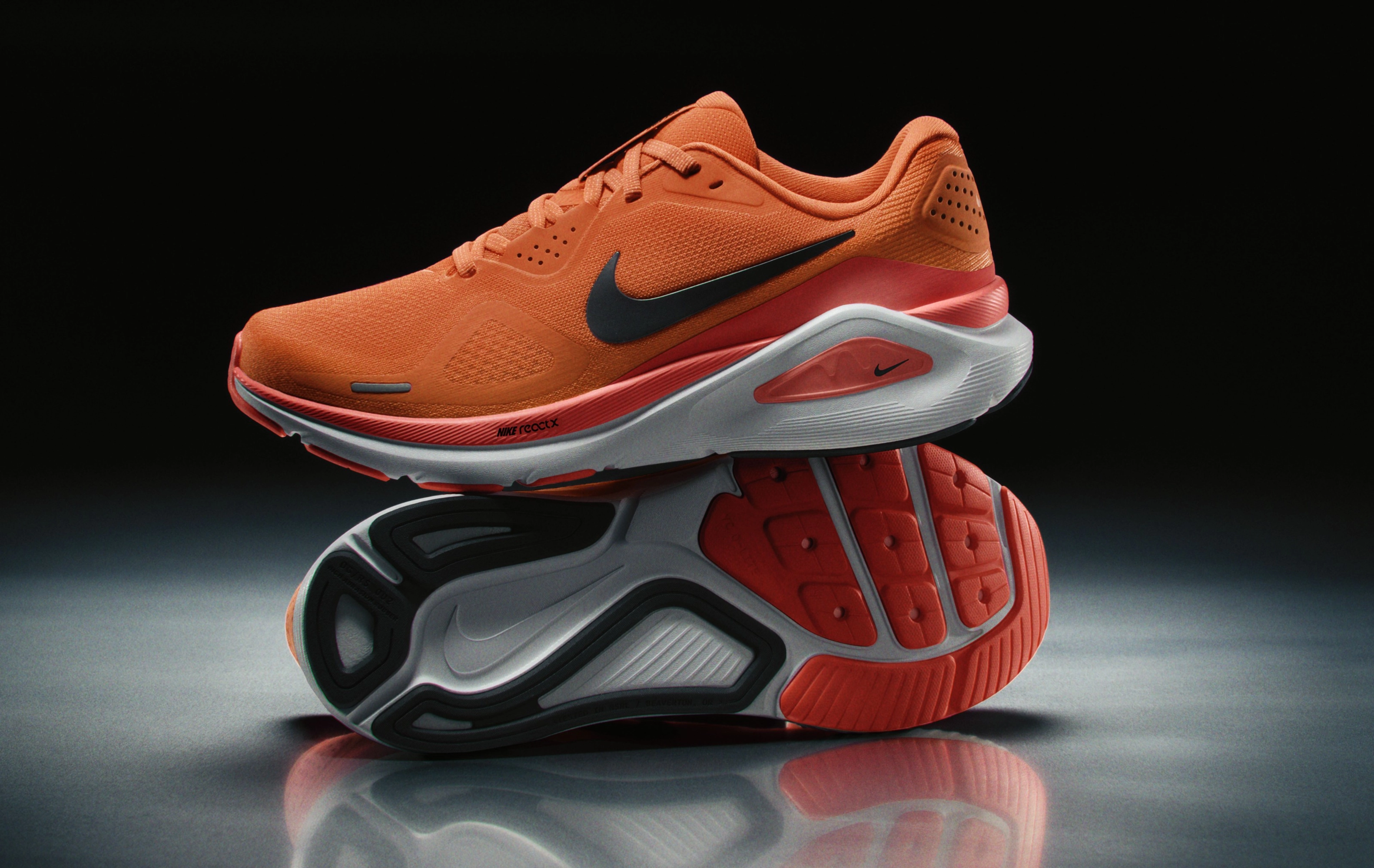 Nike Air Zoom Structure 26