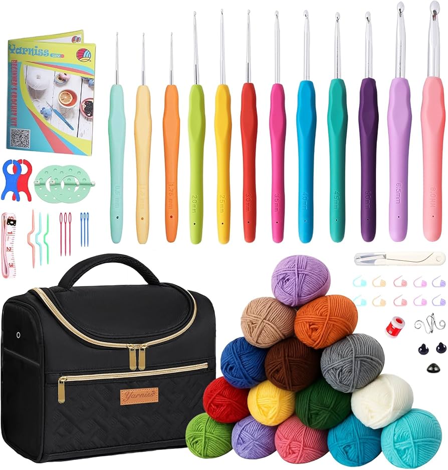 Premium Amigurumi Crochet Kit - Ergonomic Hooks, Organic Yarn, 15 Projects