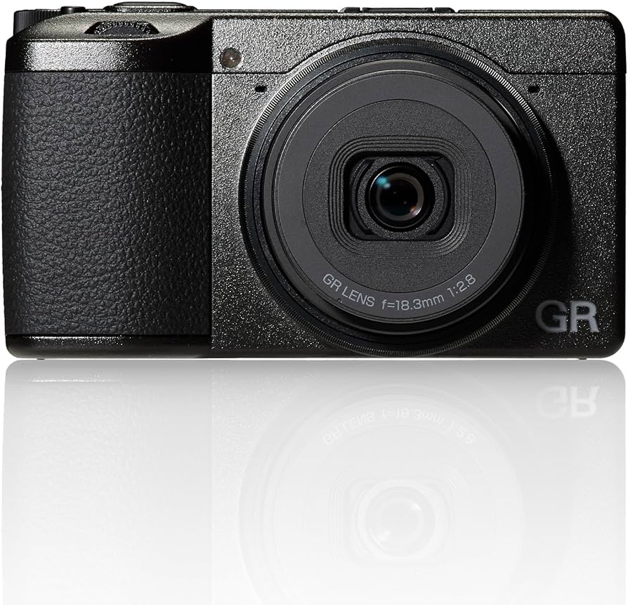 Ricoh GR IV