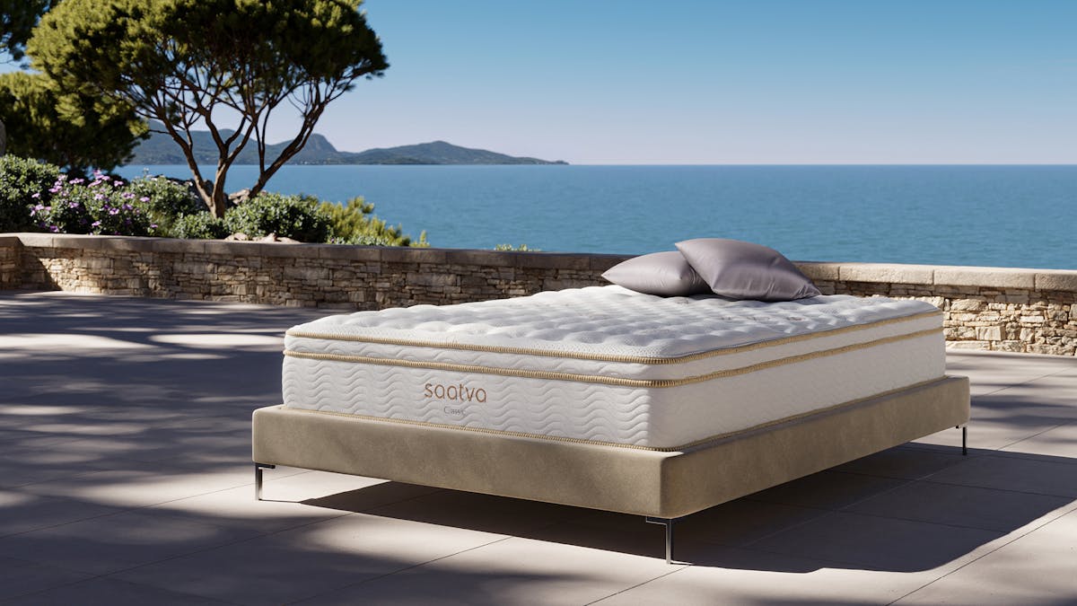 Saatva Classic Mattress (Firm, Queen)