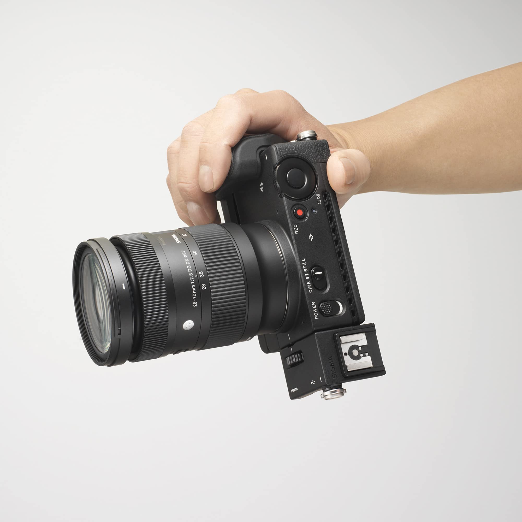 Sigma 28-70mm f/2.8 DG DN Contemporary