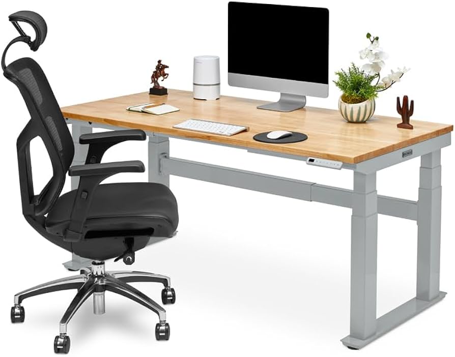 Uplift V2 4-Leg Standing Desk with Maple Top