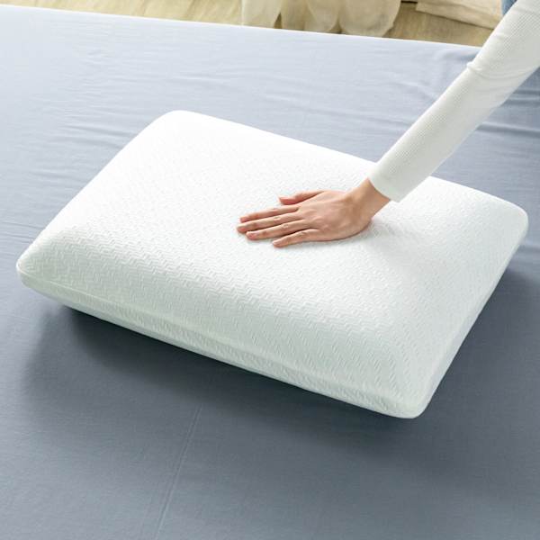 Zinus Cooling Gel Memory Foam Pillow